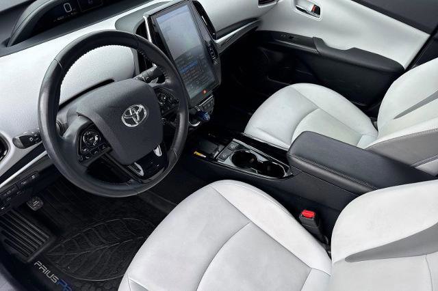 Used 2020 Toyota Prius Prime Limited image 9