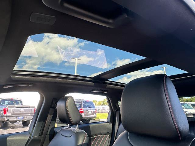 Certified 2024 Ford Edge ST-Line AWD/4WD image 25