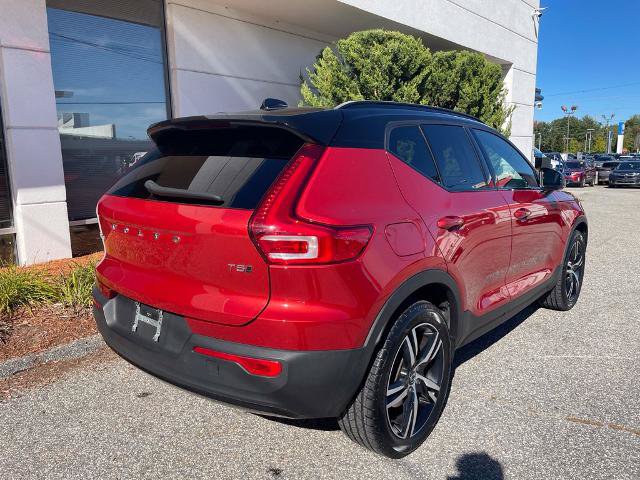 Used 2021 Volvo XC40 T5 R-Design w/ Climate Package AWD/4WD image 8