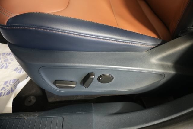 Certified 2022 Ford Maverick Lariat w/ Lariat Luxury Package AWD/4WD image 24