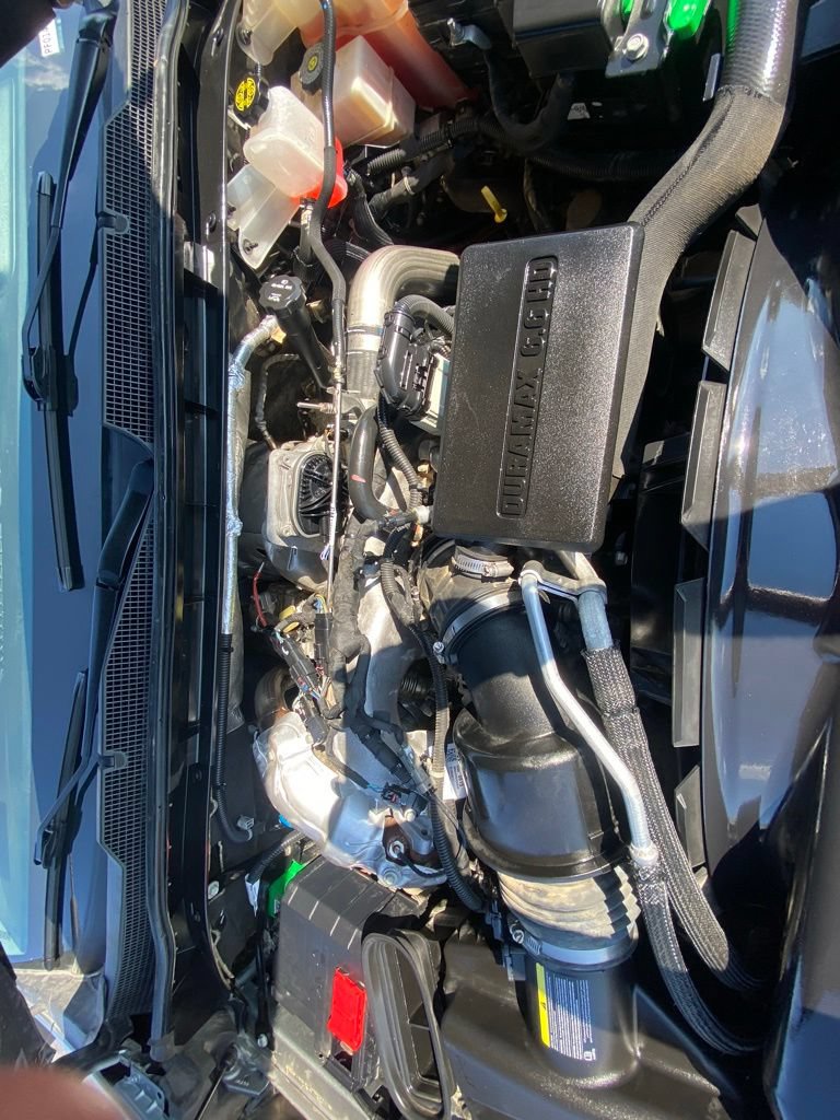 Used 2024 Chevrolet Silverado 2500 LTZ AWD/4WD image 30