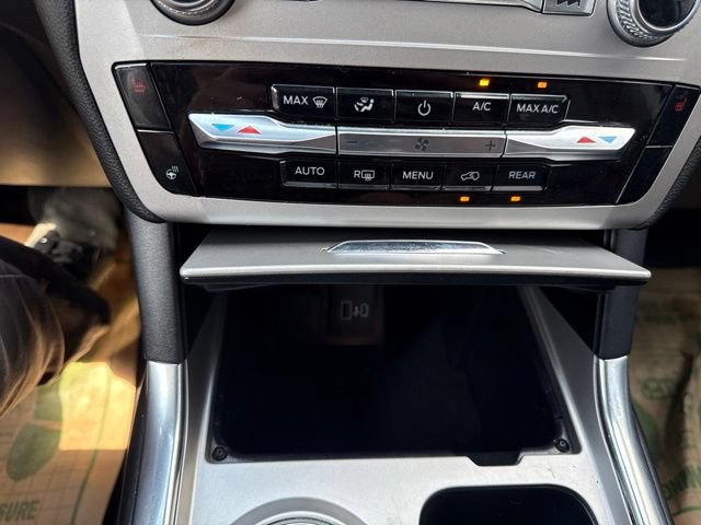 Certified 2023 Ford Explorer XLT w/ Equipment Group 202A AWD/4WD image 25