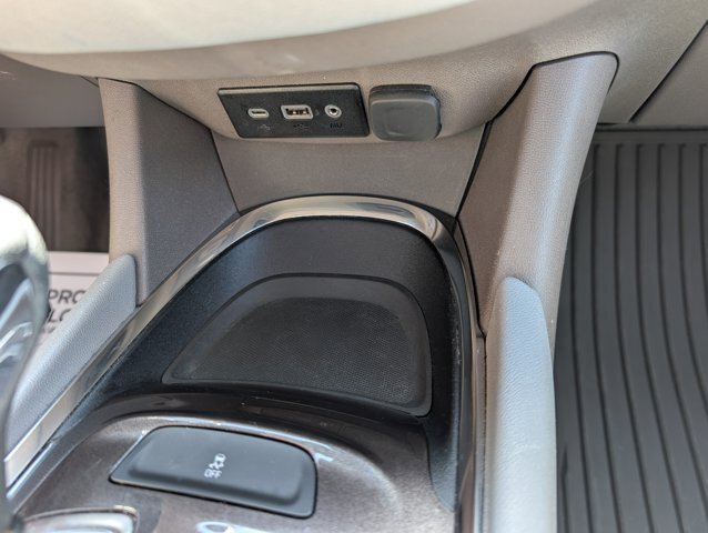Used 2023 Chevrolet Malibu LT FWD image 15