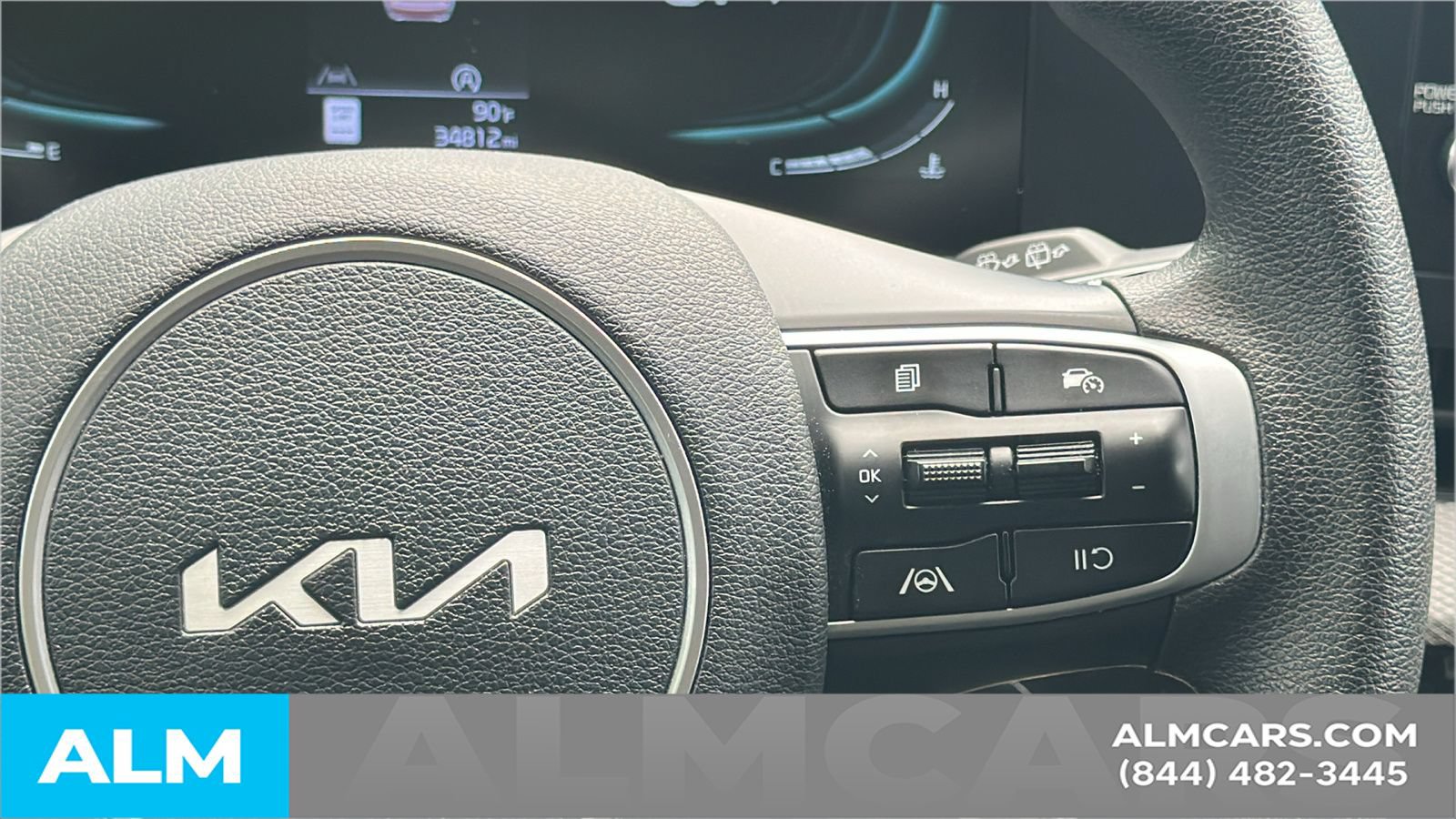 Used 2025 Kia Sportage LX AWD/4WD image 29