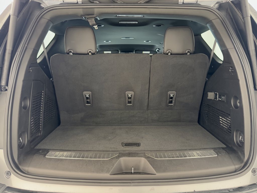 Used 2021 Chevrolet Tahoe Premier RWD image 28