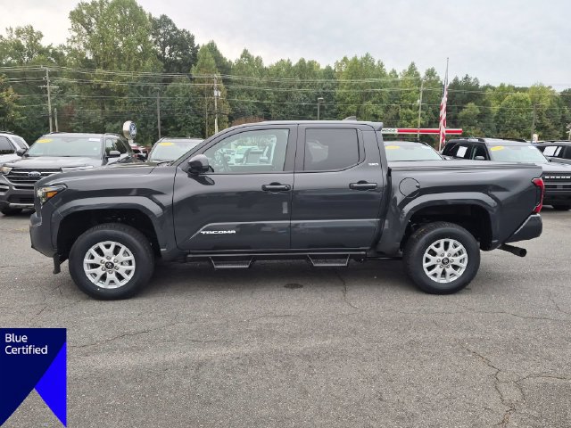 Used 2024 Toyota Tacoma SR5 AWD/4WD image 2