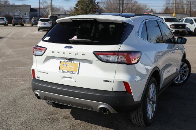Certified 2022 Ford Escape Titanium w/ Titanium Elite Package image 4