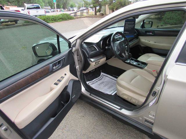 Used 2017 Subaru Outback 2.5i Limited AWD/4WD image 8