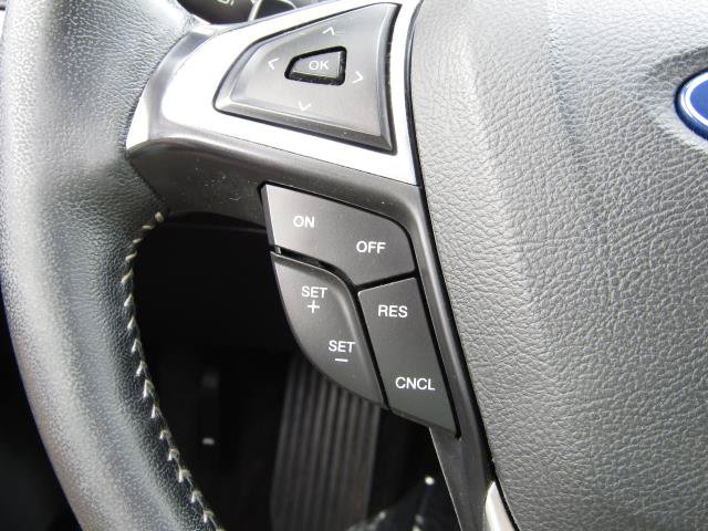 Certified 2019 Ford Fusion SE w/ Equipment Group 151A FWD image 17