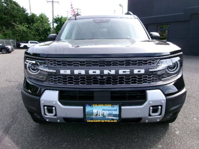 Certified 2025 Ford Bronco Sport Badlands AWD/4WD image 2