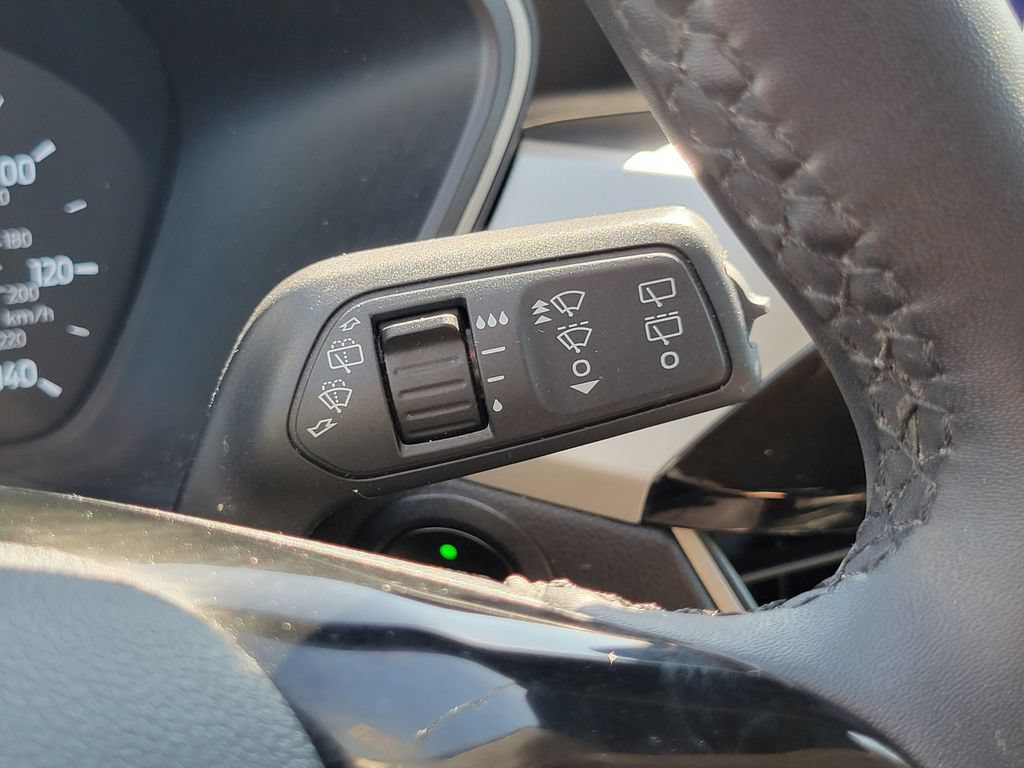 Certified 2022 Ford Escape SE w/ Cold Weather Package AWD/4WD image 15