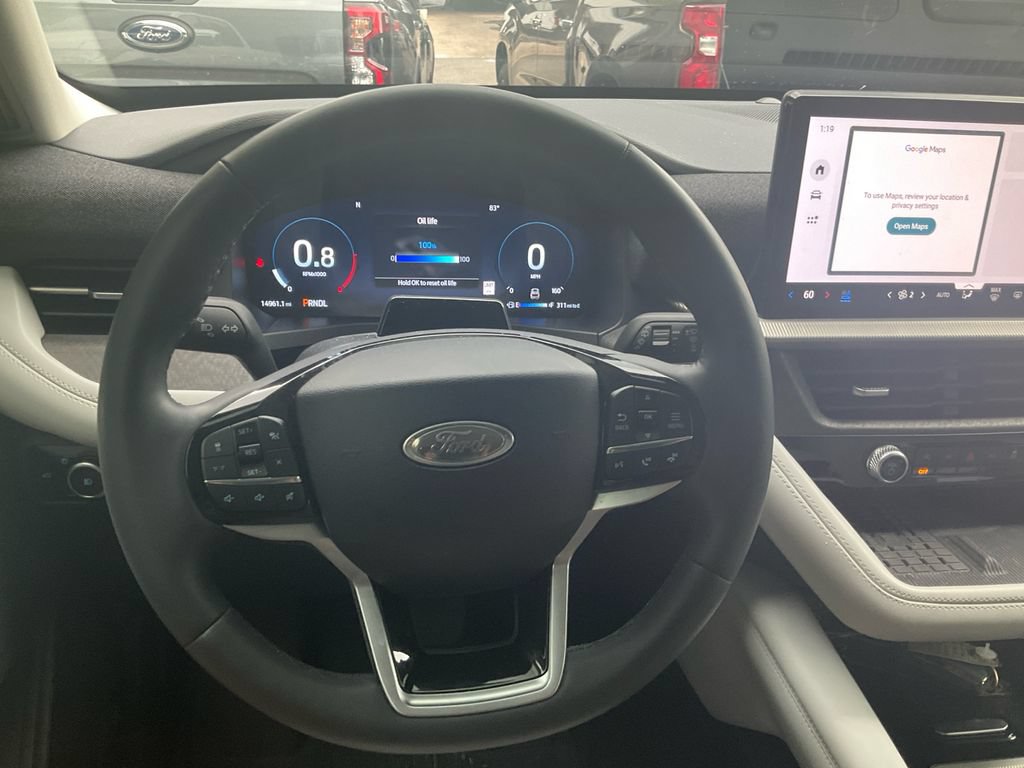 Certified 2025 Ford Explorer Platinum w/ Ultimate Package AWD/4WD image 23