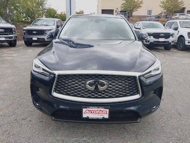 Used 2019 INFINITI QX50 Essential w/ Premium Heat Package AWD/4WD image 3