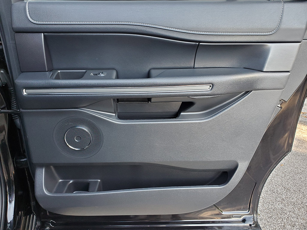 Certified 2024 Ford Expedition Max XLT AWD/4WD image 20