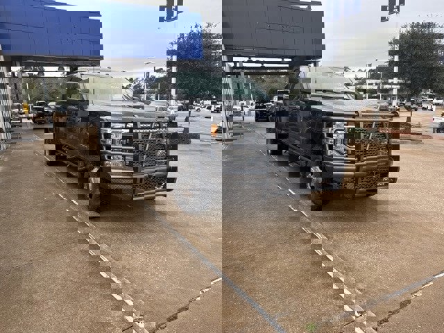 Certified 2021 Ford F350 Lariat w/ Lariat Value Package image 6