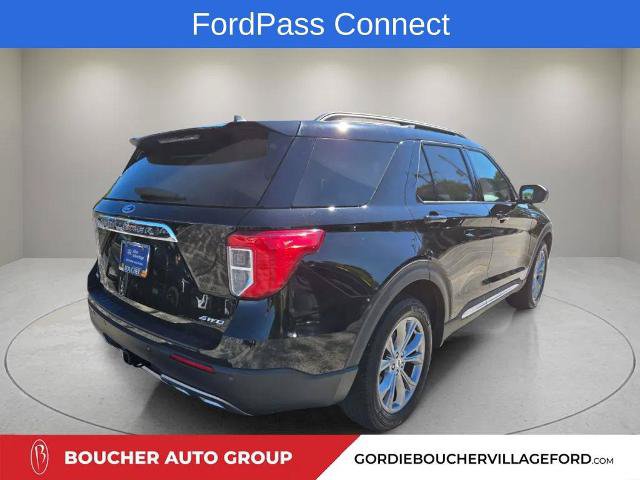 Certified 2023 Ford Explorer XLT w/ Equipment Group 202A AWD/4WD image 7