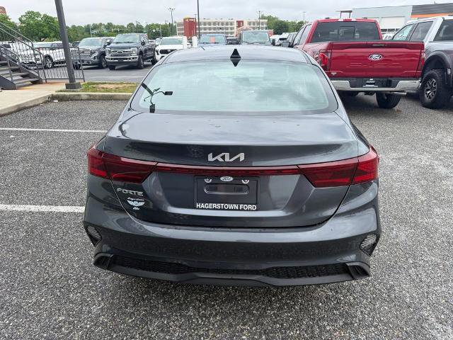 Used 2024 Kia Forte LXS w/ LXS Technology Package FWD image 7