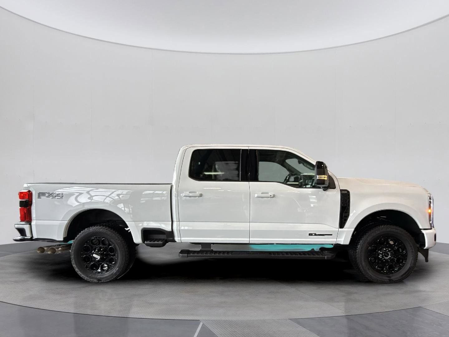 Certified 2025 Ford F250 Lariat w/ Lariat Ultimate Package image 8