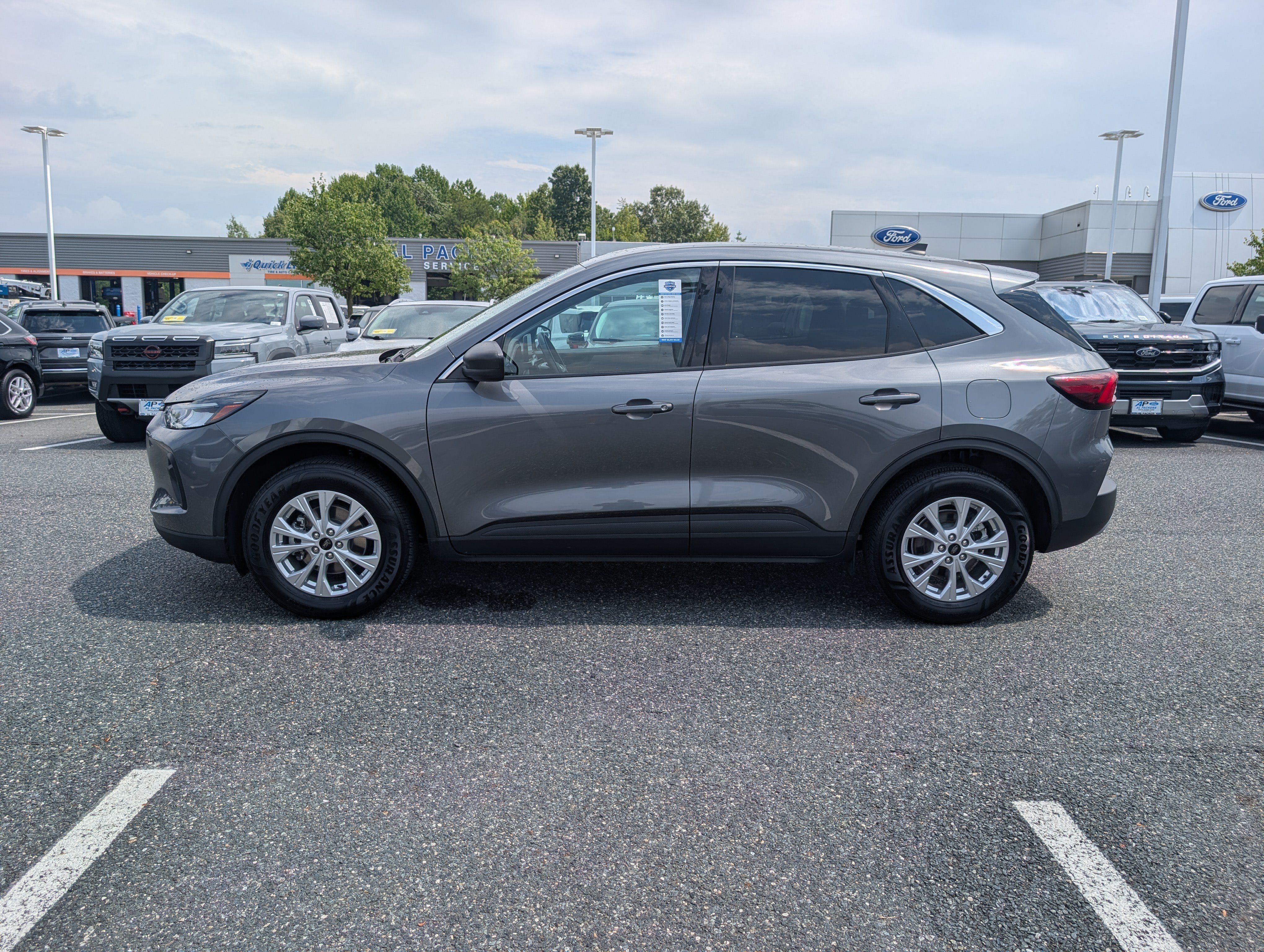 Certified 2024 Ford Escape Active AWD/4WD image 6