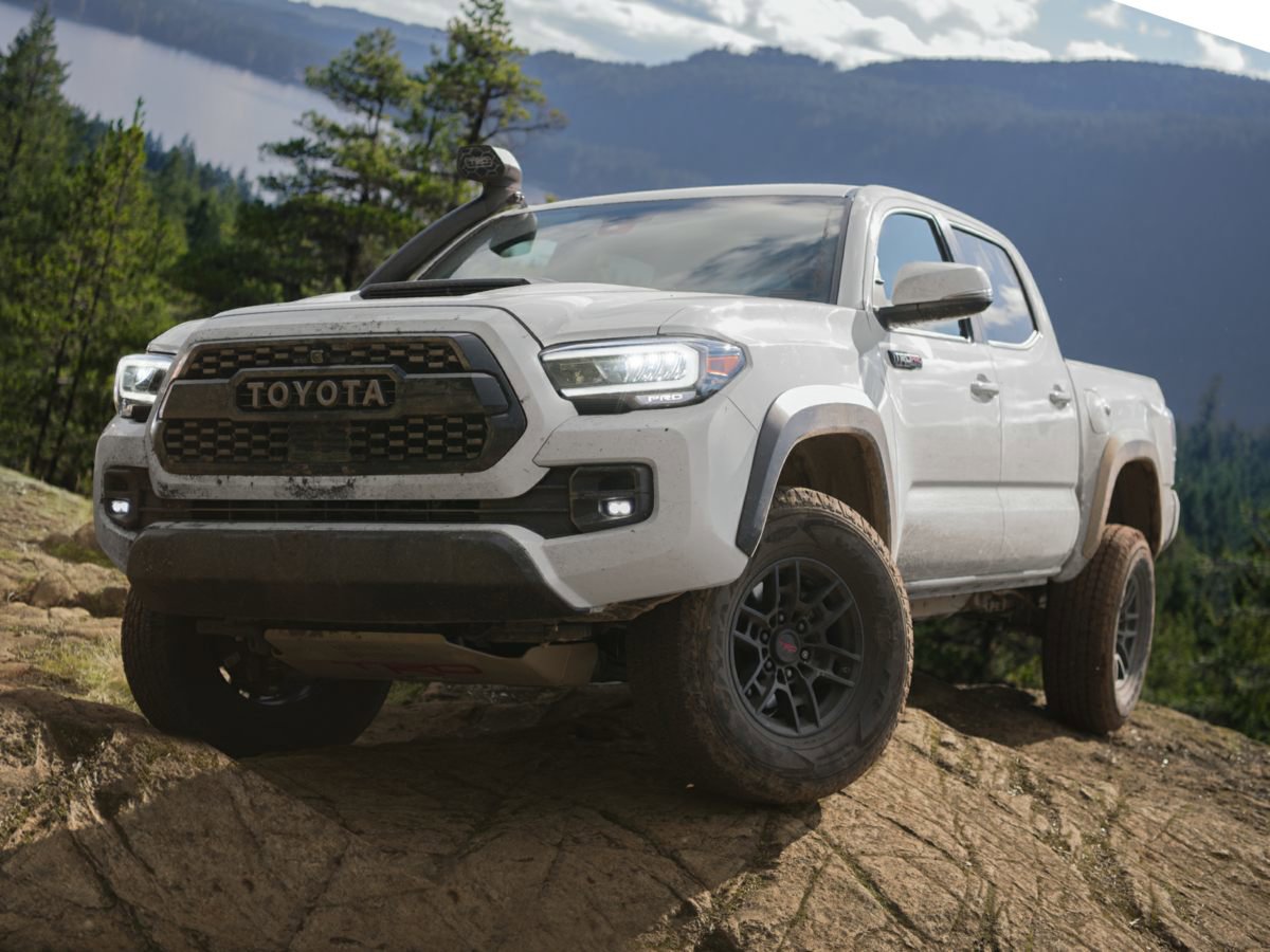 Used 2022 Toyota Tacoma TRD Sport w/ Technology Package image 1
