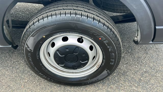 Certified 2020 Ford Transit 250 Medium Roof RWD image 6