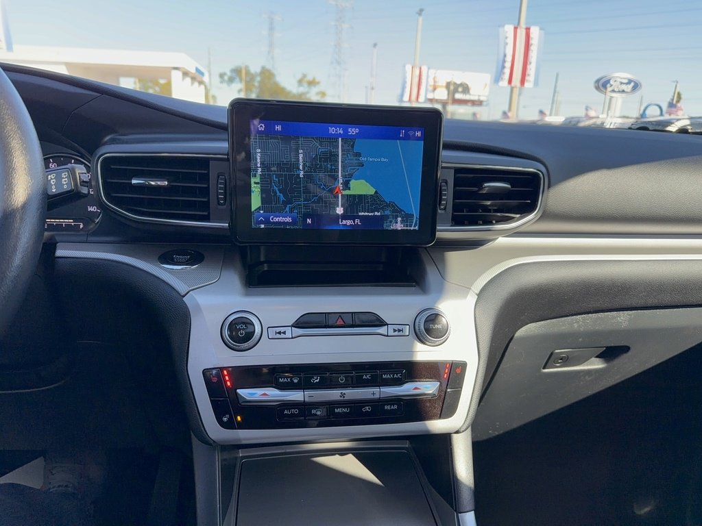 Certified 2022 Ford Explorer XLT w/ Equipment Group 202A image 22