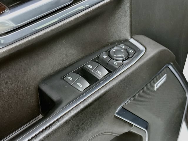 Used 2022 GMC Sierra 1500 SLT w/ SLT Premium Package AWD/4WD image 18