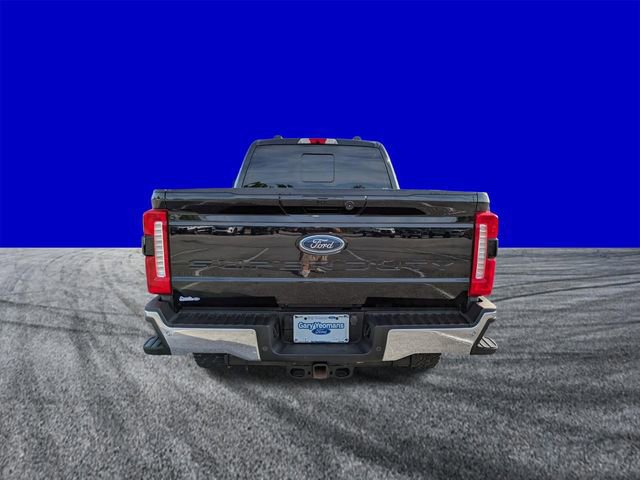 Certified 2023 Ford F250 Lariat w/ Tremor Off-Road Package image 4