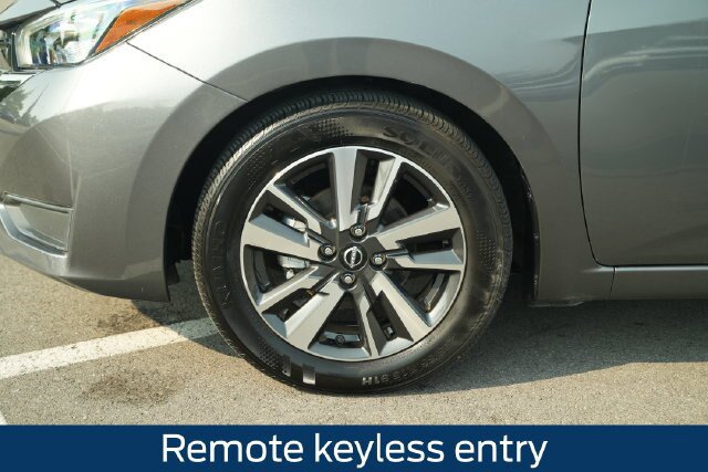Used 2025 Nissan Versa SV FWD image 12