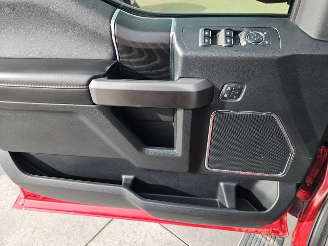 Certified 2020 Ford F150 Platinum w/ Equipment Group 701A Luxury image 17