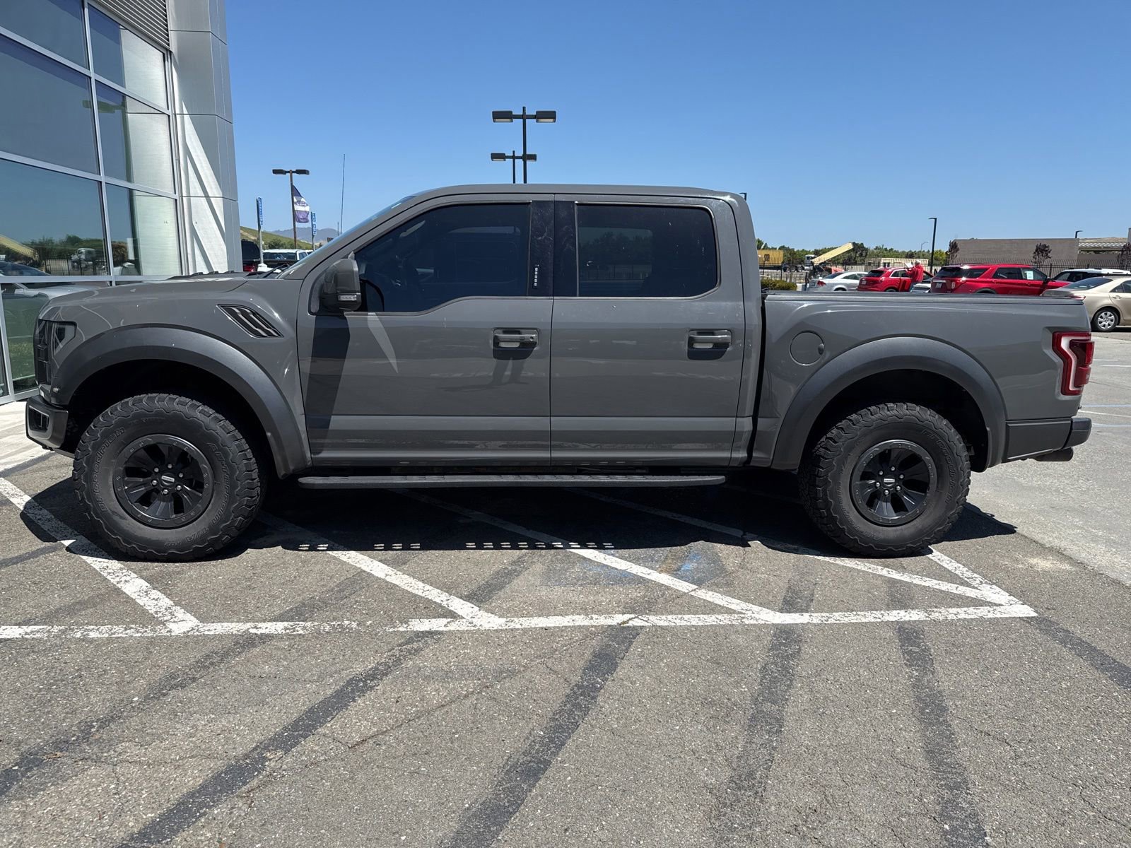 Certified 2018 Ford F150 Raptor w/ Equipment Group 802A Luxury AWD/4WD image 2