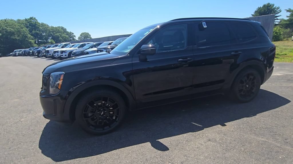 Used 2022 Kia Telluride EX w/ EX Premium Package AWD/4WD image 16