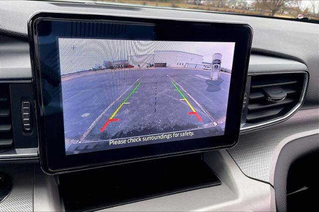 Certified 2023 Ford Explorer XLT w/ Equipment Group 202A image 25