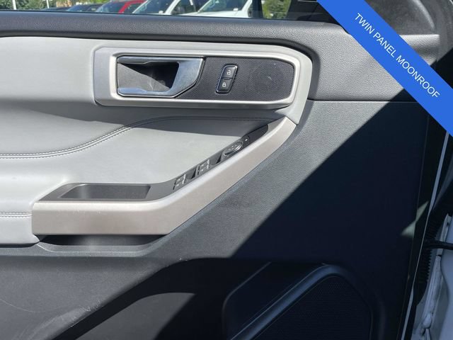 Certified 2023 Ford Explorer XLT w/ Equipment Group 202A RWD image 13
