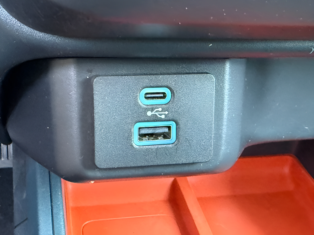 Certified 2024 Ford Maverick XLT w/ XLT Luxury Package FWD image 10