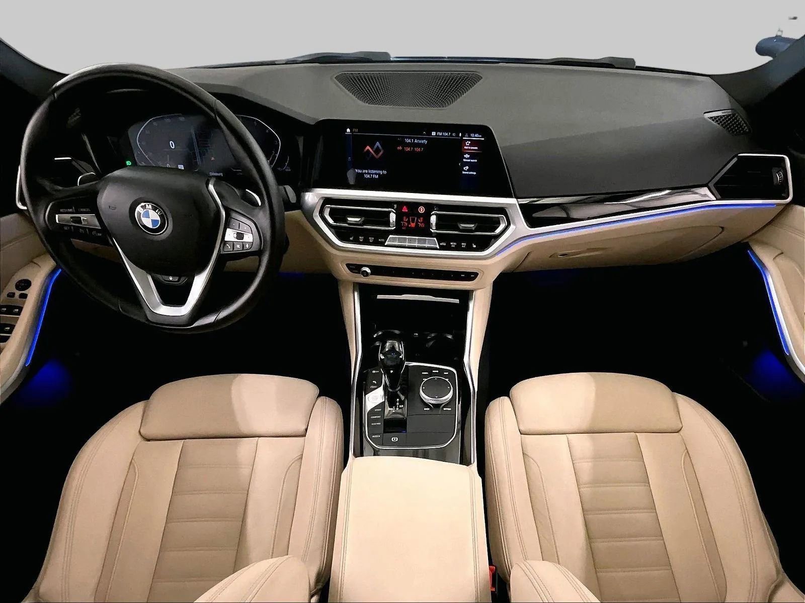 Used 2019 BMW 330i xDrive Sedan w/ Driving Assistance Package image 14