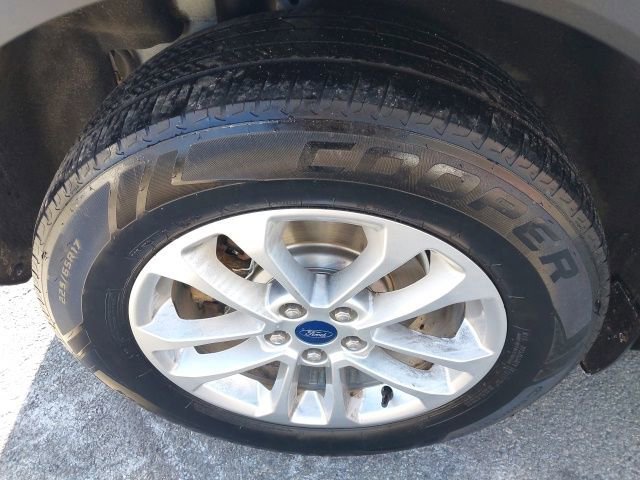 Certified 2022 Ford Escape SE image 12