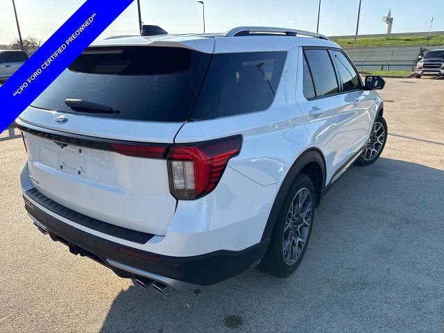 Certified 2025 Ford Explorer Platinum w/ Ultimate Package RWD image 11