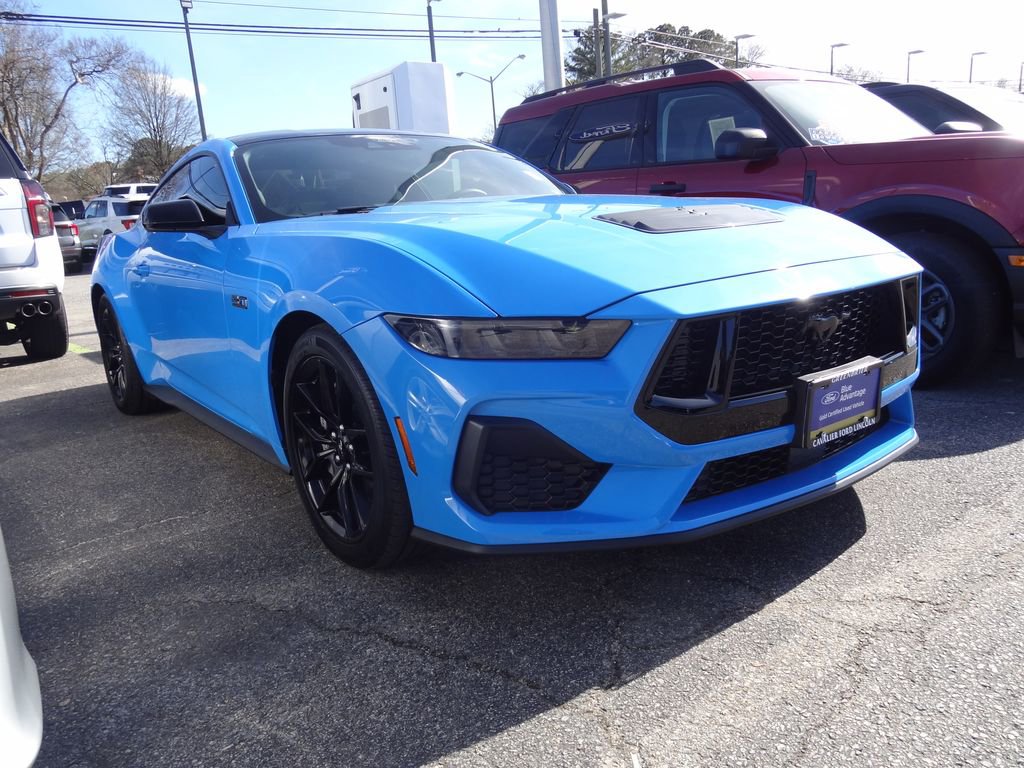 Certified 2025 Ford Mustang GT image 1