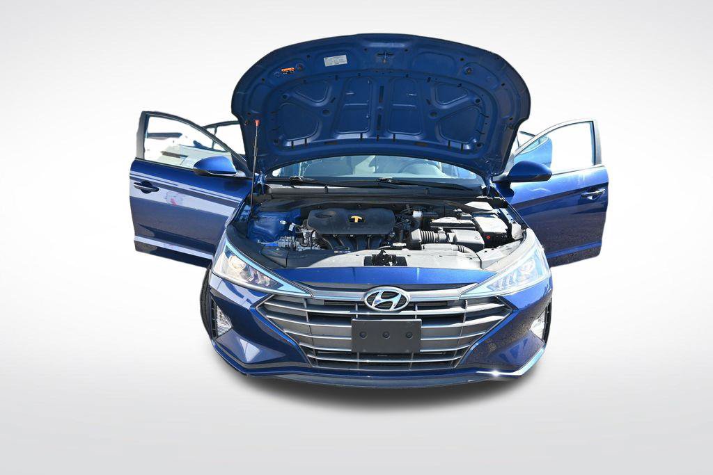 Used 2020 Hyundai Elantra SE FWD image 15