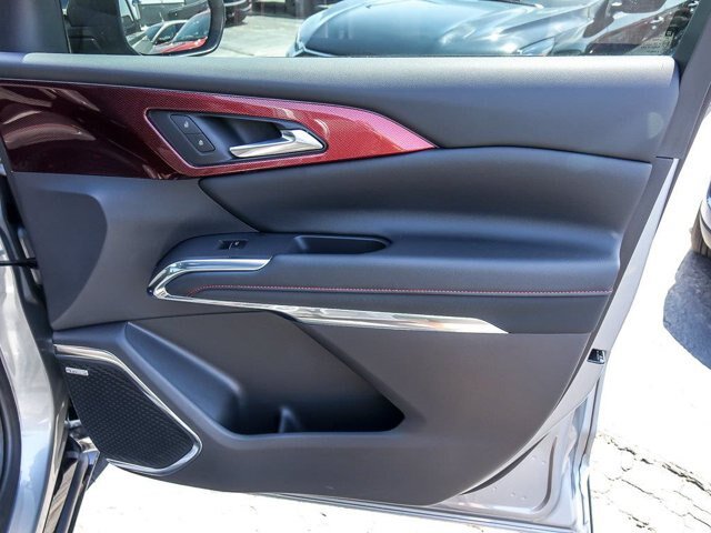 Used 2026 Chevrolet Traverse RS AWD/4WD image 33