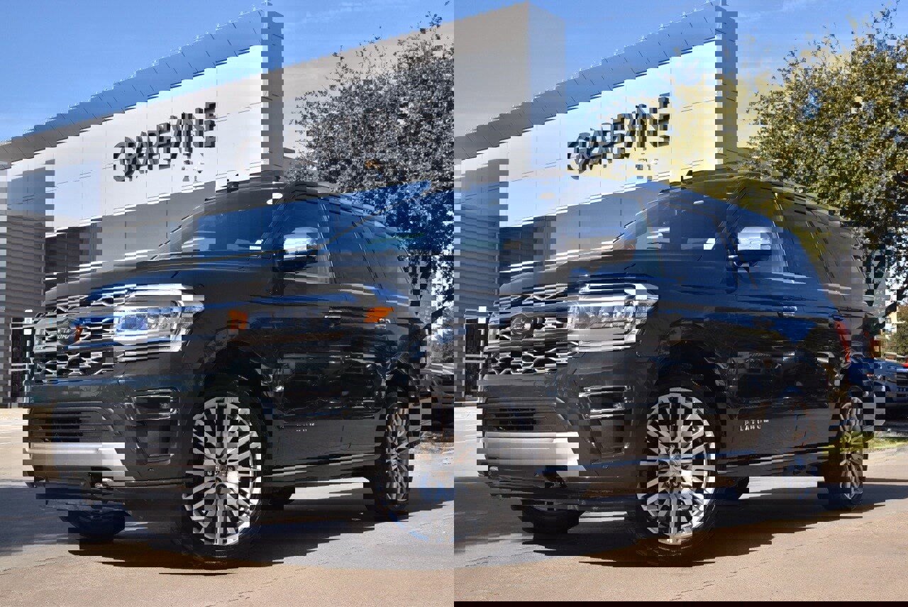 Certified 2022 Ford Expedition Platinum image 1