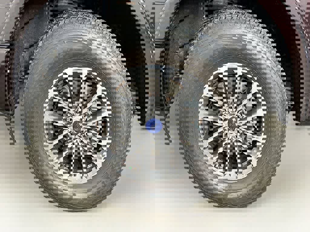 Certified 2019 Ford F150 XLT w/ Equipment Group 302A Luxury image 11