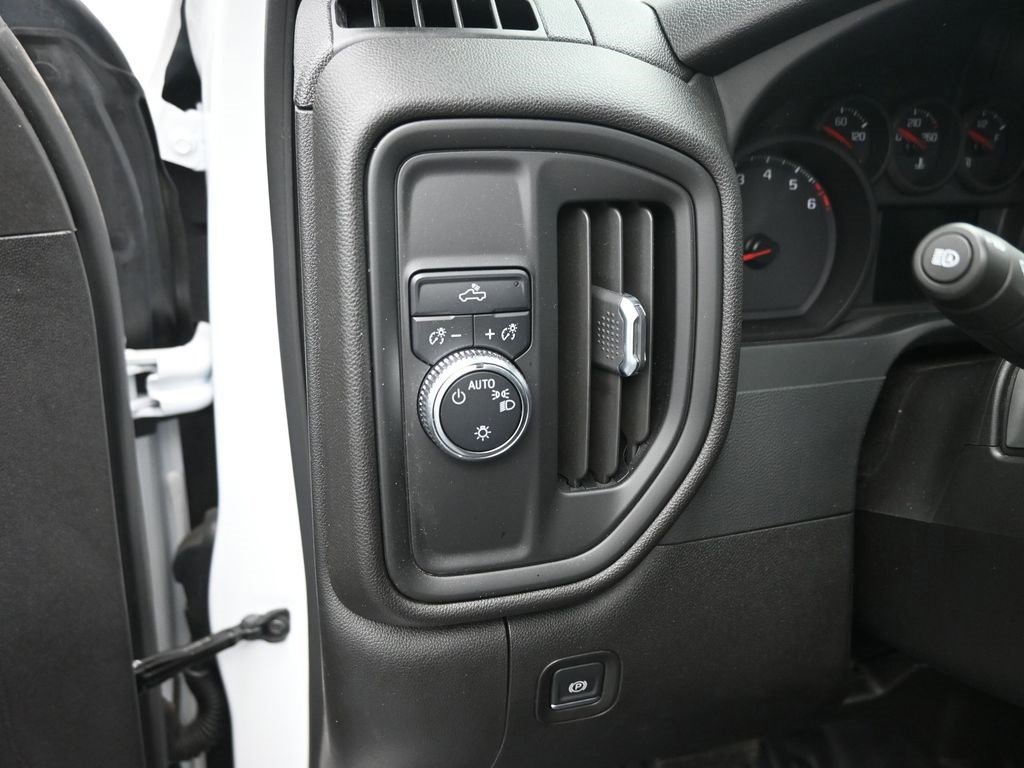 Used 2024 GMC Sierra 1500 Pro w/ Pro Value Package image 19