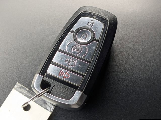 Certified 2018 Ford Explorer Platinum image 29