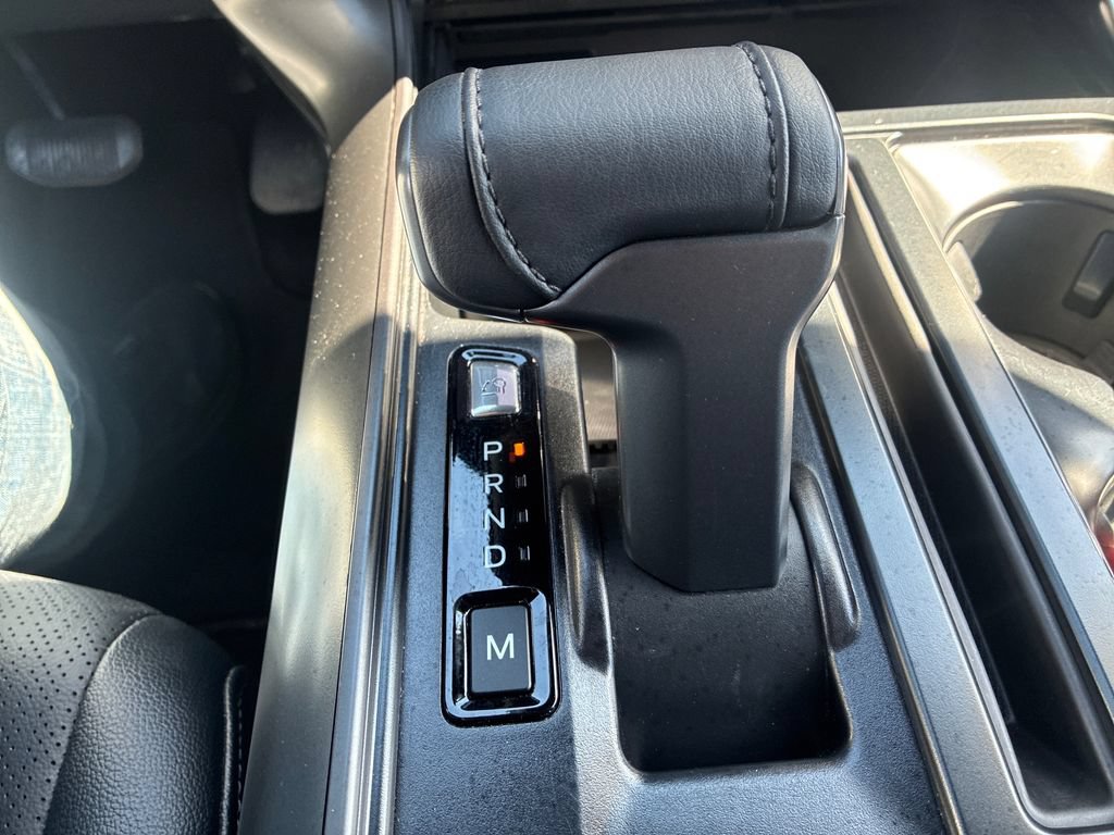 Certified 2025 Ford F150 Lariat AWD/4WD image 22
