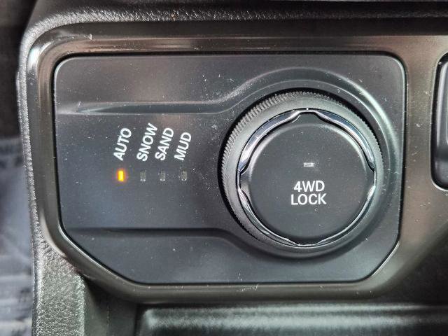 Used 2023 Jeep Renegade Latitude image 19