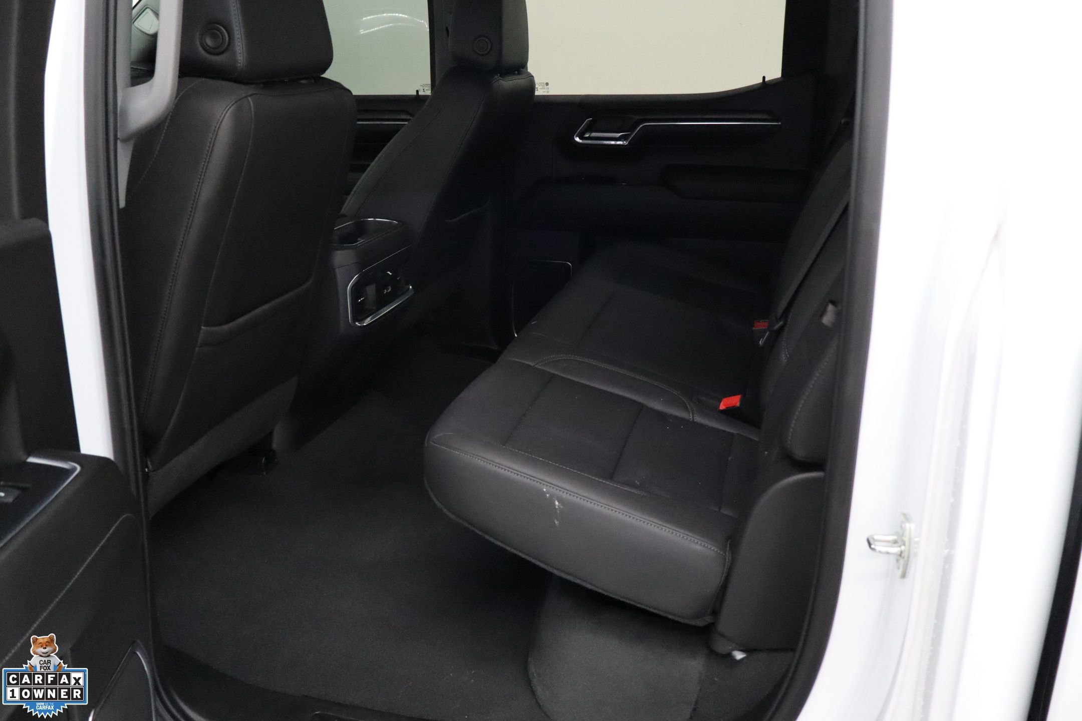 Used 2024 GMC Sierra 1500 SLT w/ SLT Premium Package image 24