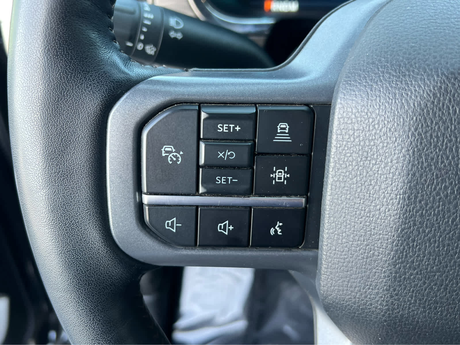 Certified 2024 Ford F150 Lariat w/ Tow/Haul Package image 34