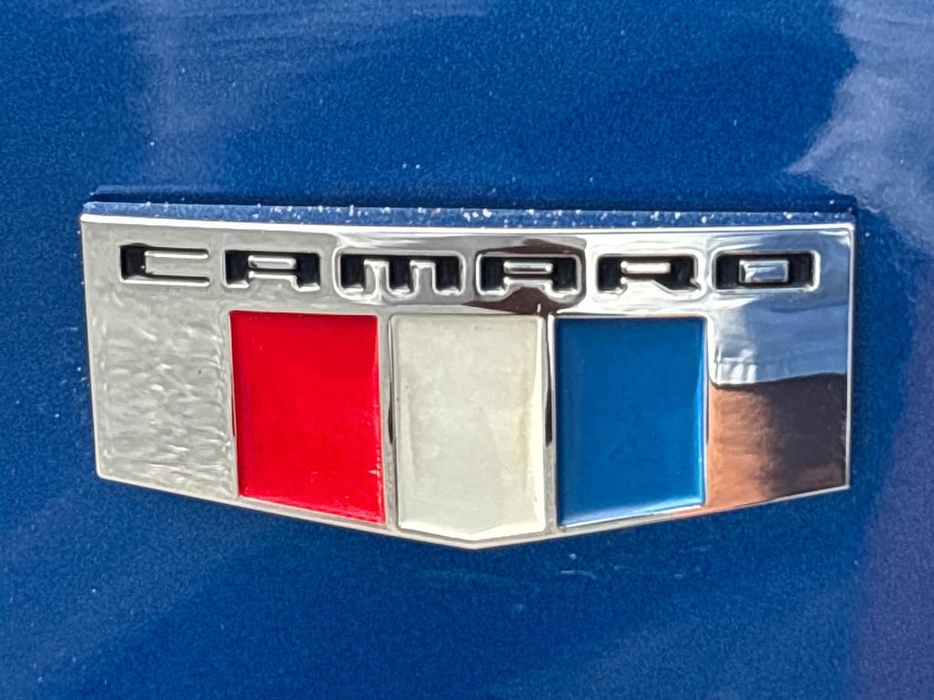 Used 2018 Chevrolet Camaro LT RWD image 30